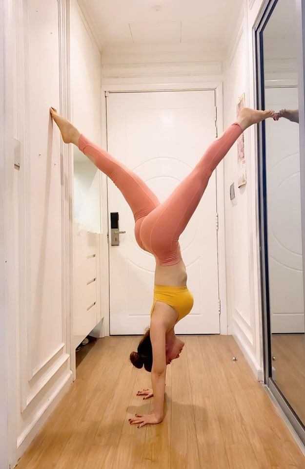 sao Viet tap yoga anh 3