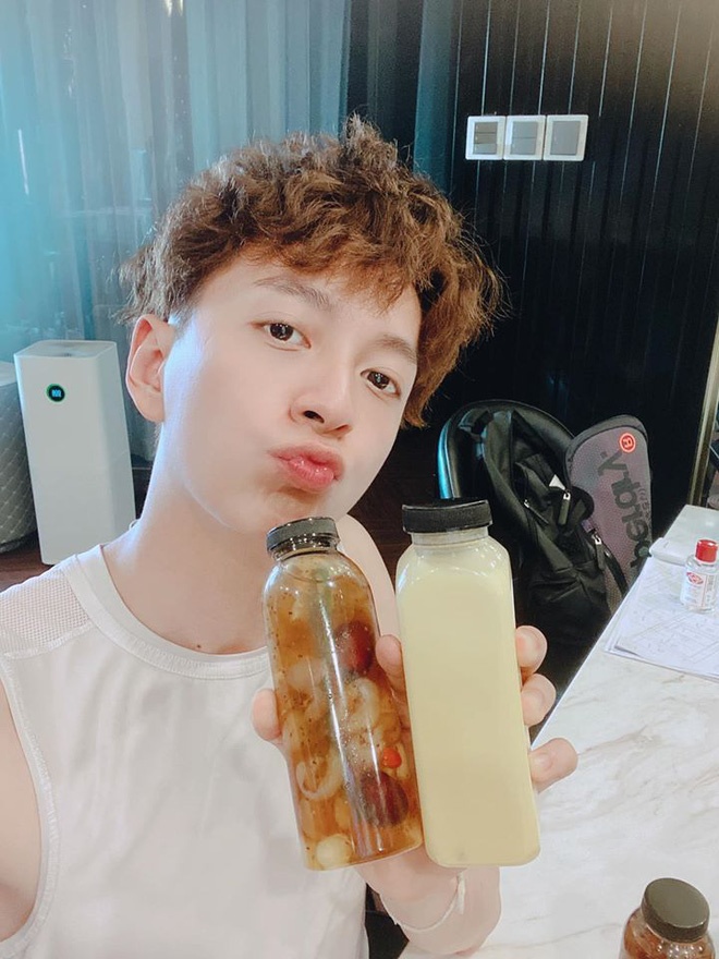 sao Việt cách ly ảnh 3 sao Viet cach ly anh 3