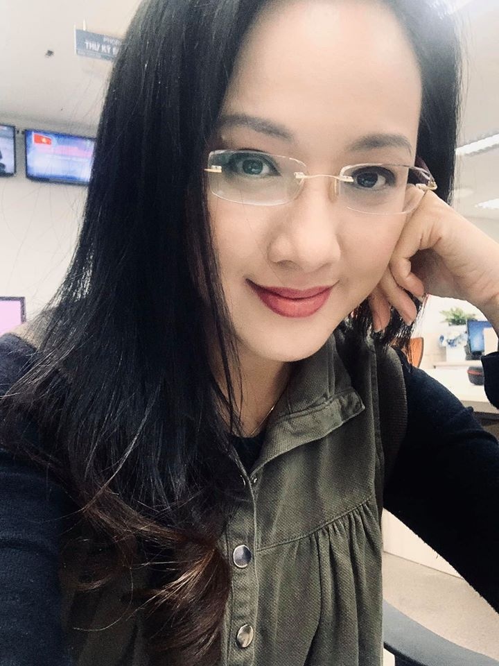 nhan sac BTV Hoai Anh anh 4