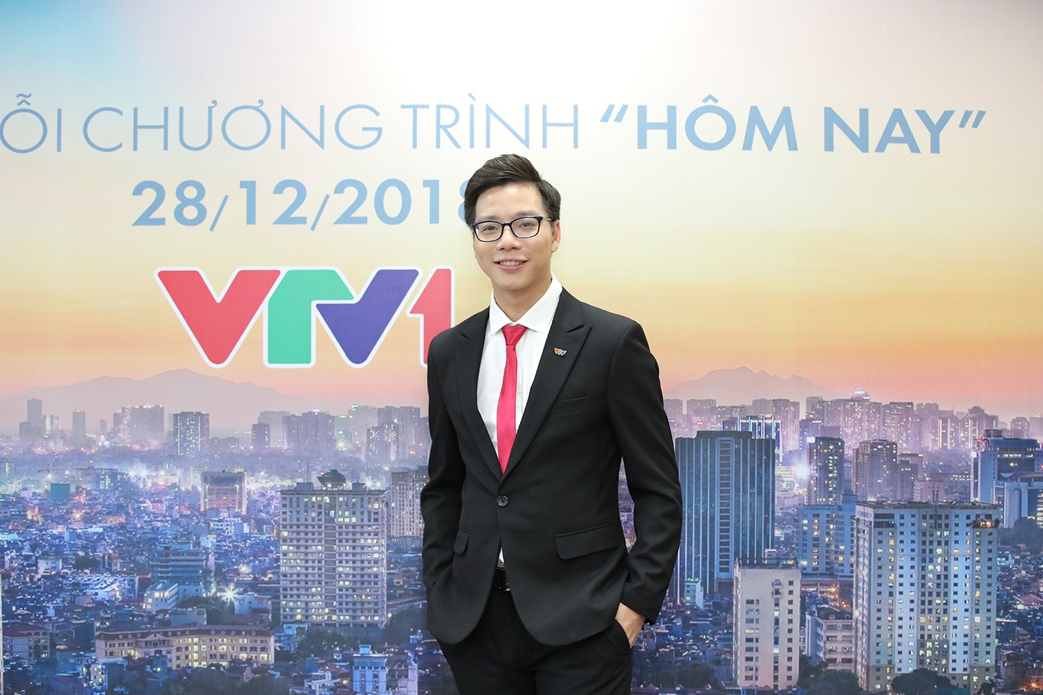 BTV Thoi su Hoang Duong anh 2