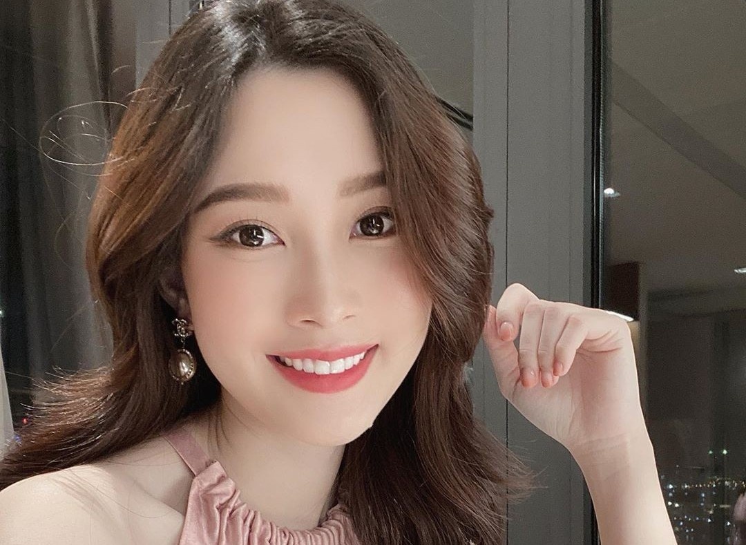 Sao Viet chia se thong diep khong nen chu quan du noi long gian cach hinh anh