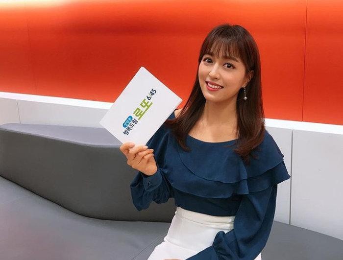 su co trang phuc khi len song anh 3