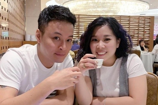 Nhung sao Viet cuoi vo khi moi ngoai 20 tuoi hinh anh