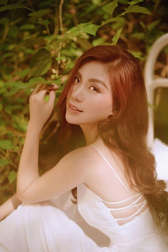 A hau Diem Trang anh 5