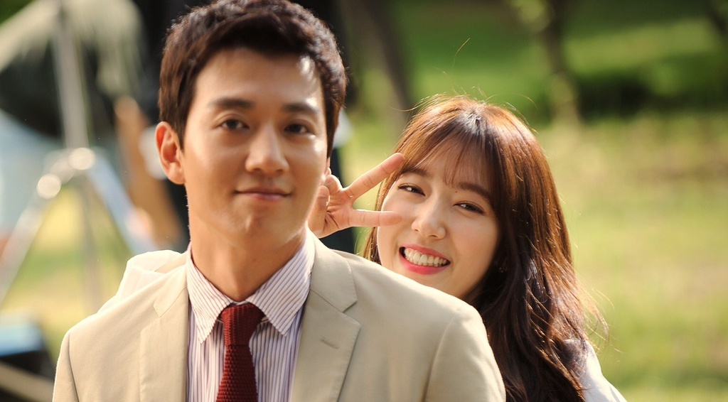 Hai tai tu noi tieng soc khi ban gai bo roi hinh anh