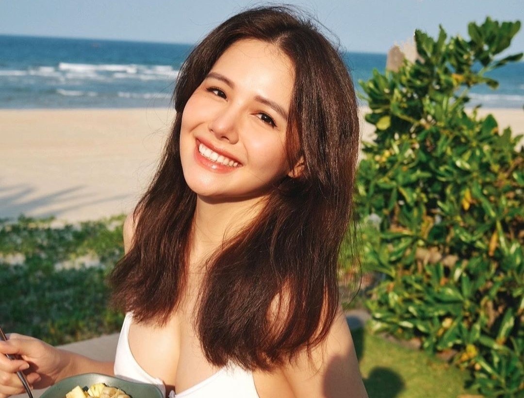 Dien vien Phanh Lee to chuc cuoi ngay 20/6 hinh anh