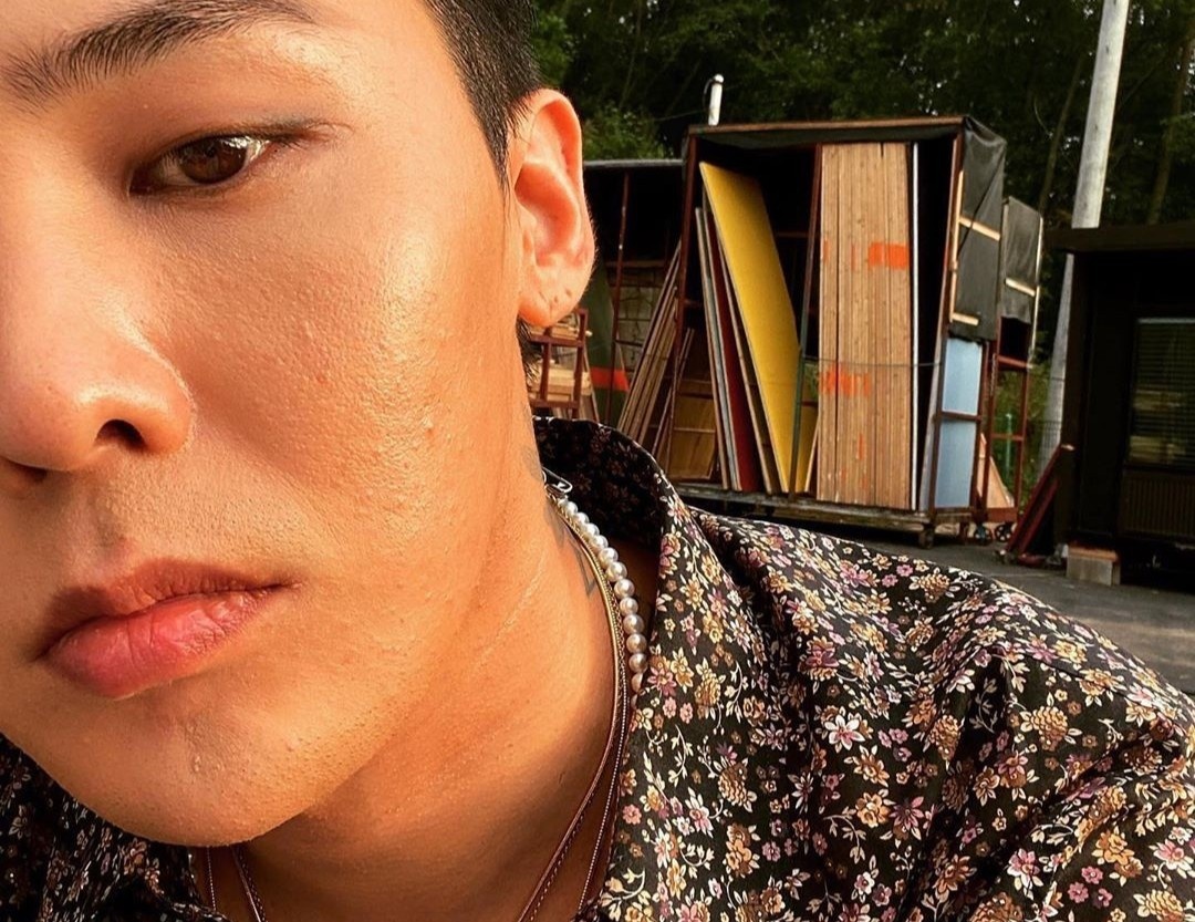 G-Dragon lo lan da nhieu mun hinh anh