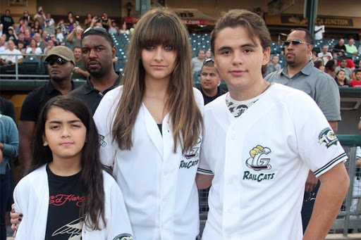 cac con cua Michael Jackson anh 6