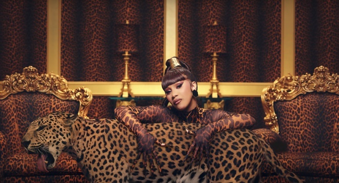 Cardi B Kylie Jenner anh 2