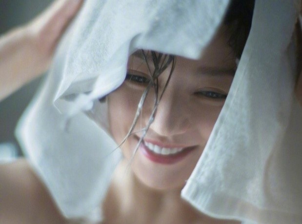 Trieu Vy o tuoi 44 hinh anh