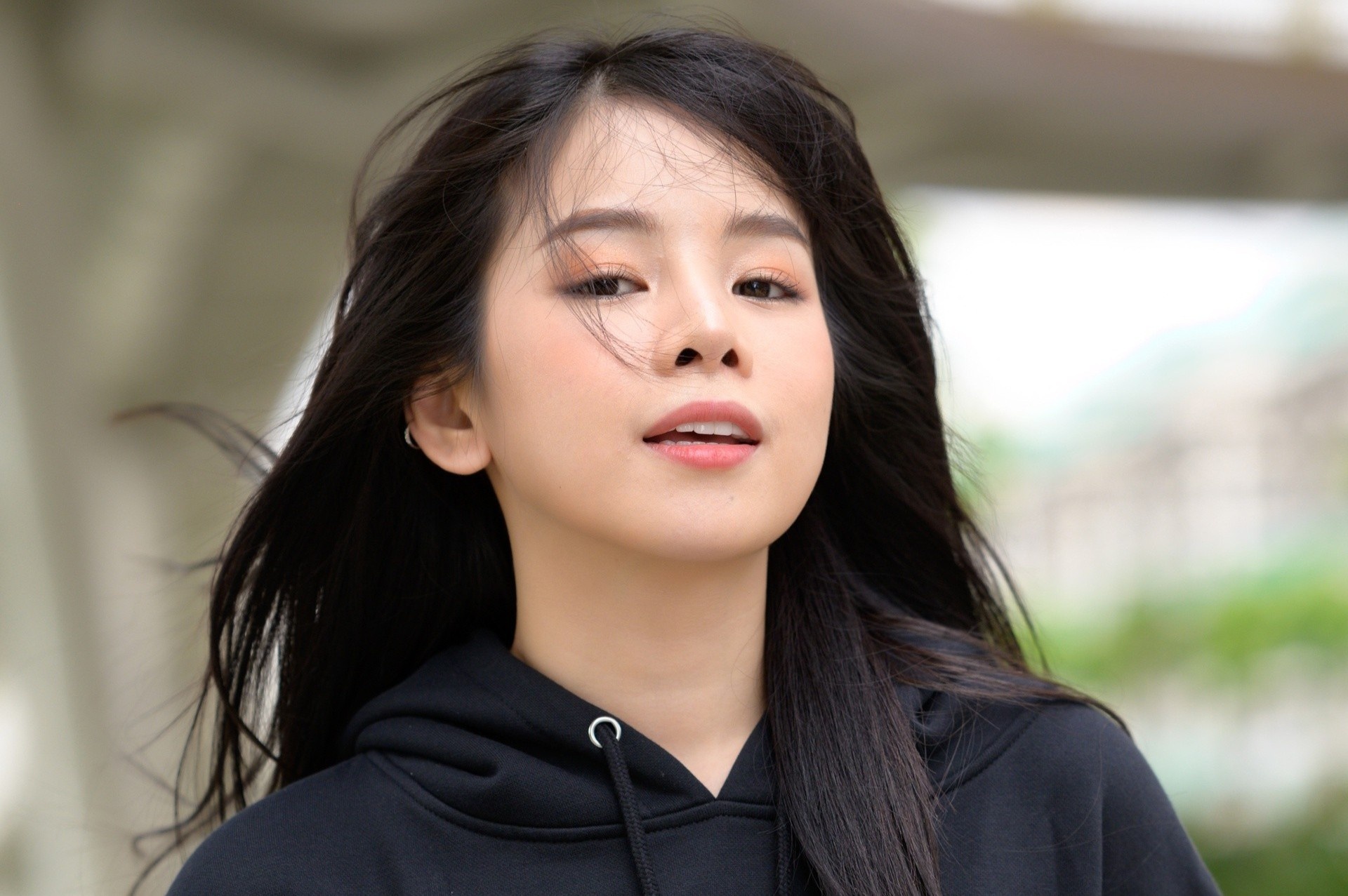 DJ Mie: 'Ba me mat som, toi khong biet bau viu vao ai' hinh anh