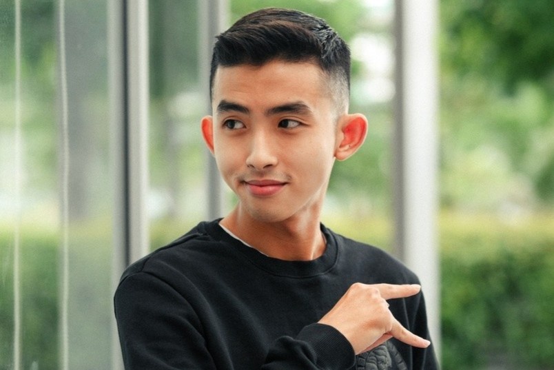 Ha Quoc Hoang - tu tho cat toc toi thi sinh Rap Viet hinh anh