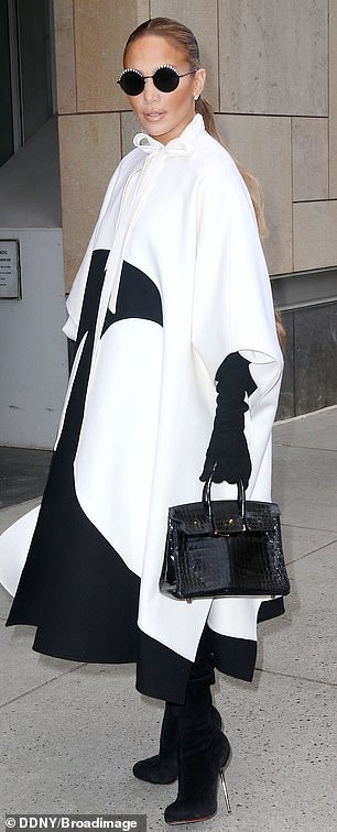 gu thời trang Jennifer Lopez ảnh 7 gu thoi trang Jennifer Lopez anh 7