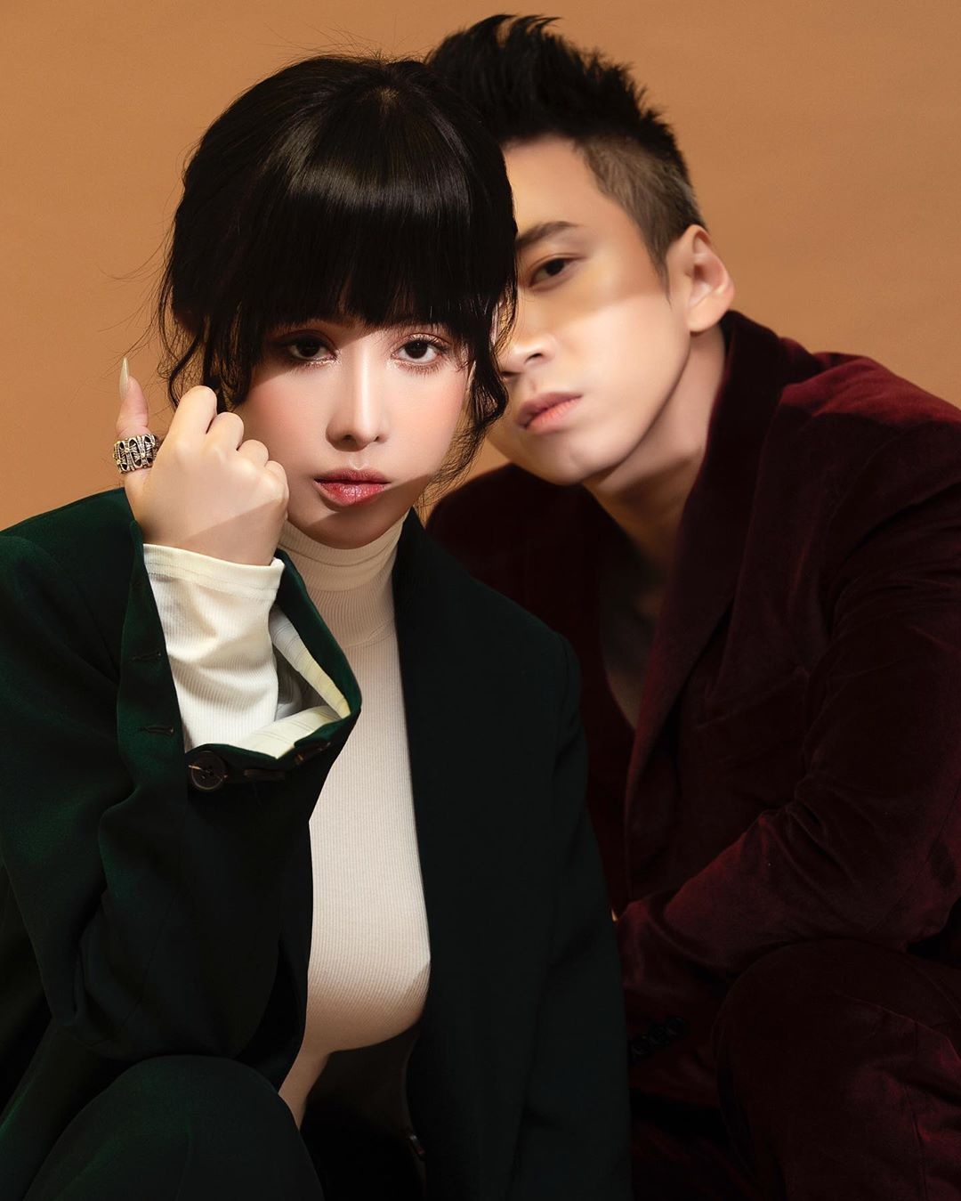 nhan sac ban gai Karik anh 10