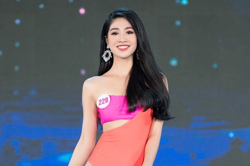 Nu tiep vien hang khong vao chung ket Hoa hau Viet Nam 2020 hinh anh