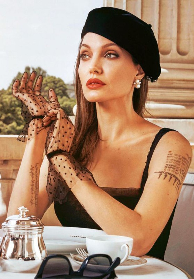 Angelina Jolie anh 1