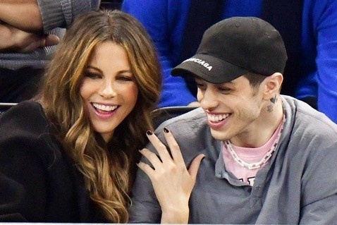 Kate Beckinsale - nu dien vien luon gay tranh cai vi chuyen hen ho hinh anh