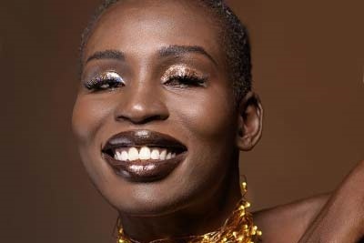 Hoa hau Hoan vu Canada 2020 bi phan ung ve ngoai hinh hinh anh