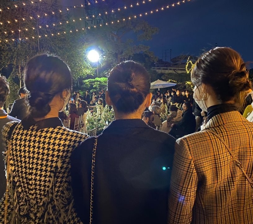 dam cuoi bi mat cua Chang Min anh 1