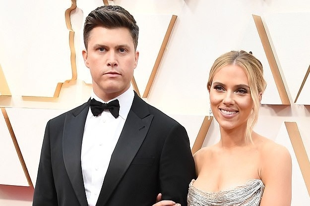 Scarlett Johansson cuoi Colin Jost hinh anh