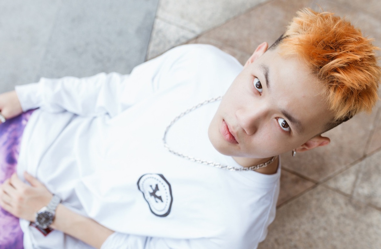 Ve dien trai ngoai doi cua Tage Rap Viet hinh anh