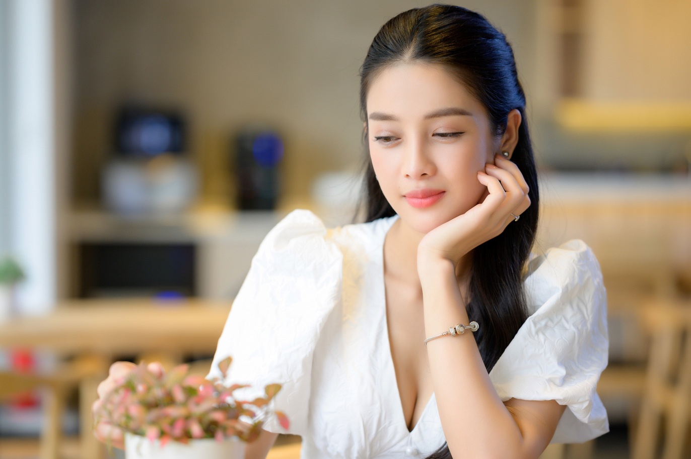 My Duyen nu chinh Kieu anh 1