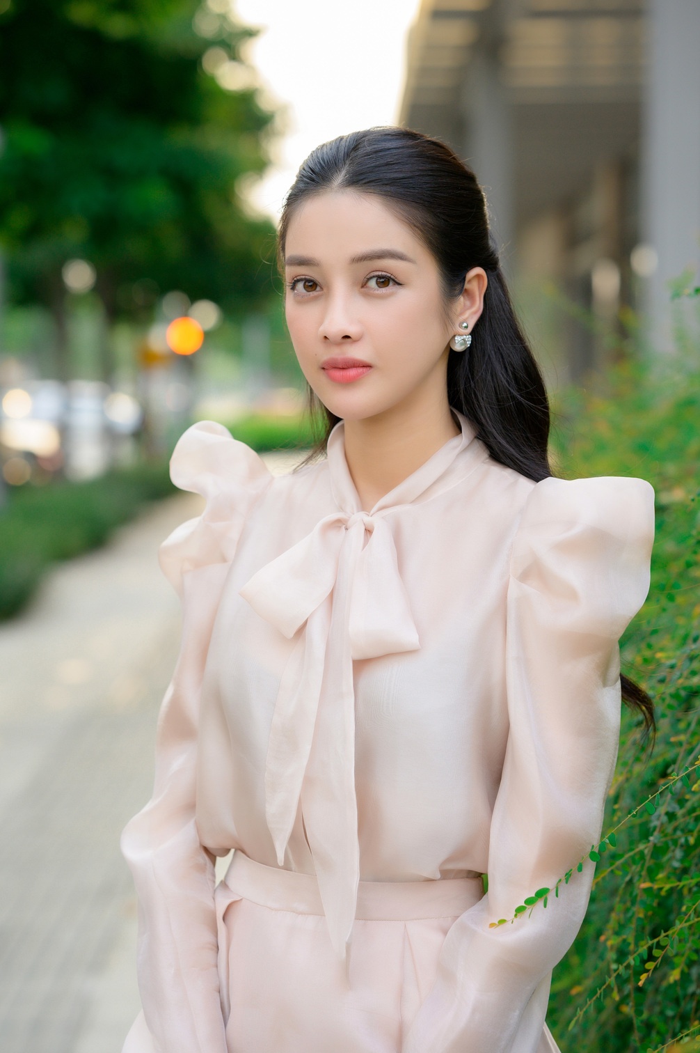 My Duyen vao vai Kieu anh 2