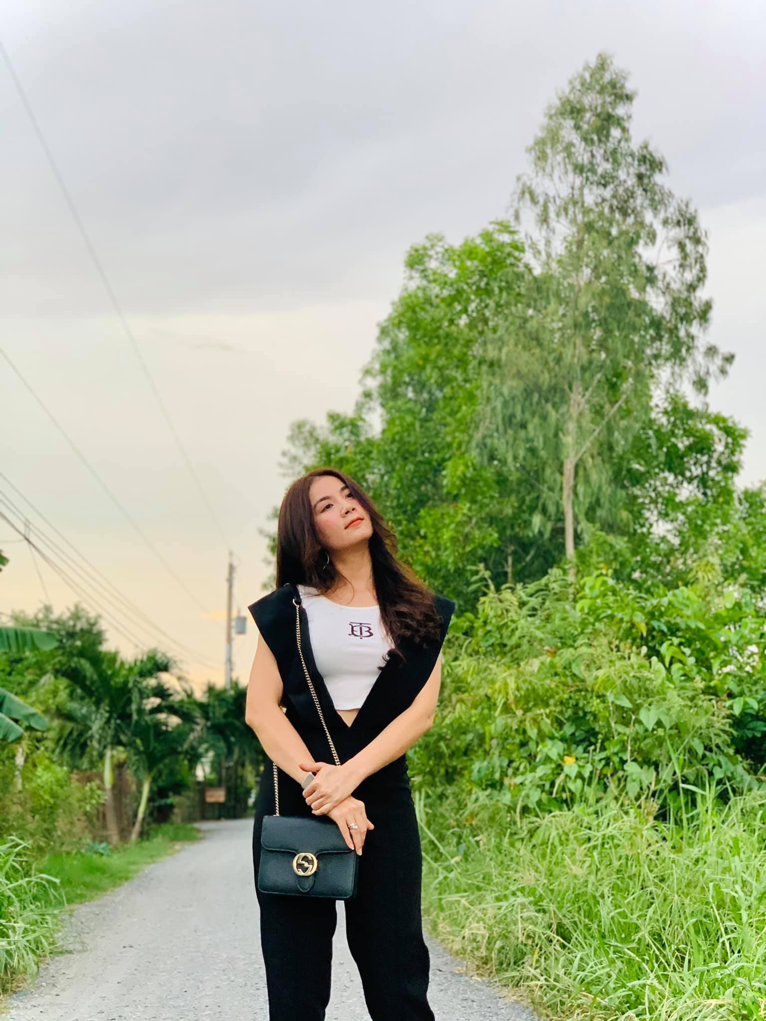 ngoai hinh dien vien Cong mat troi anh 7