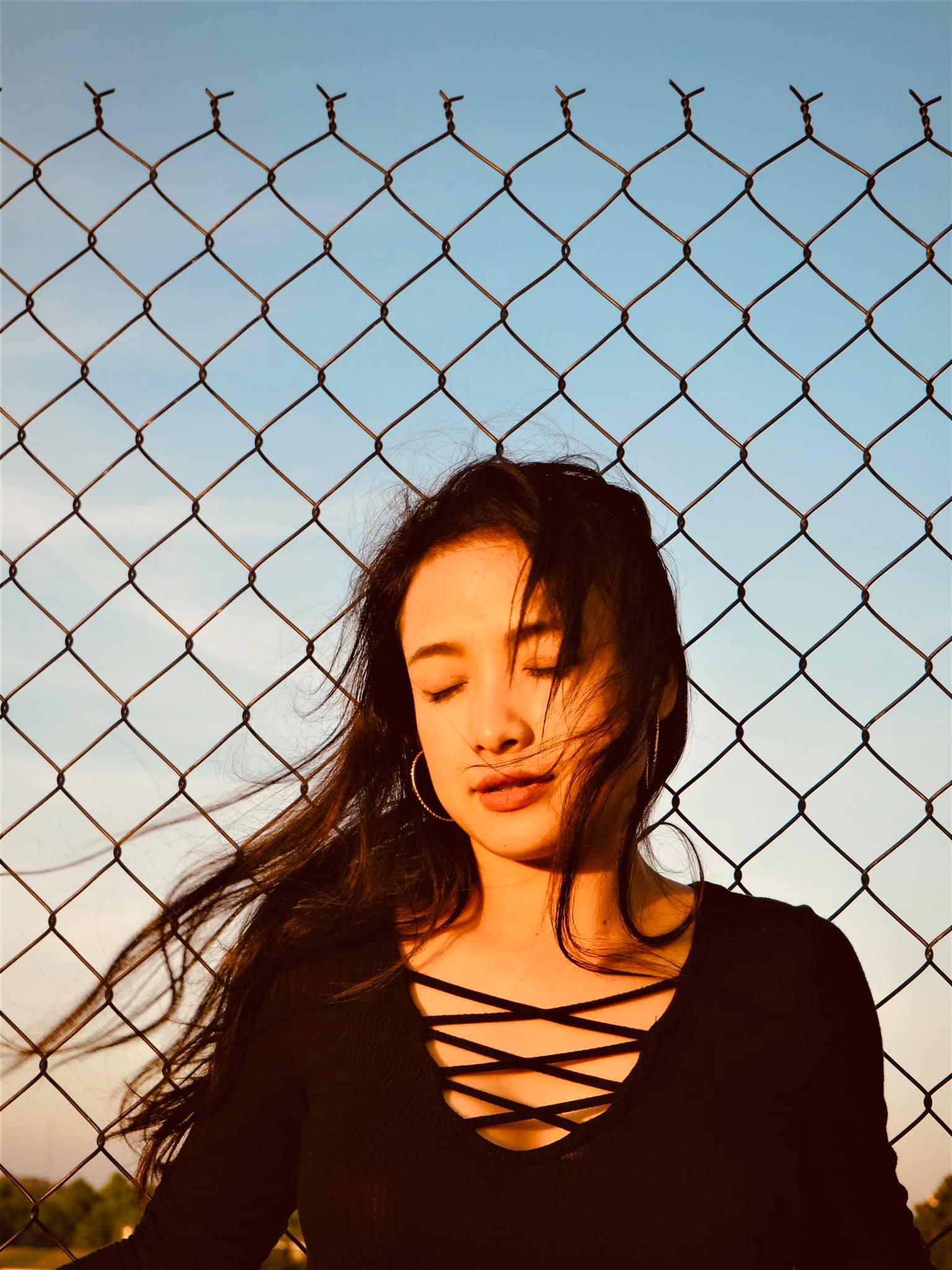 ngoai hinh dien vien Cong mat troi anh 10