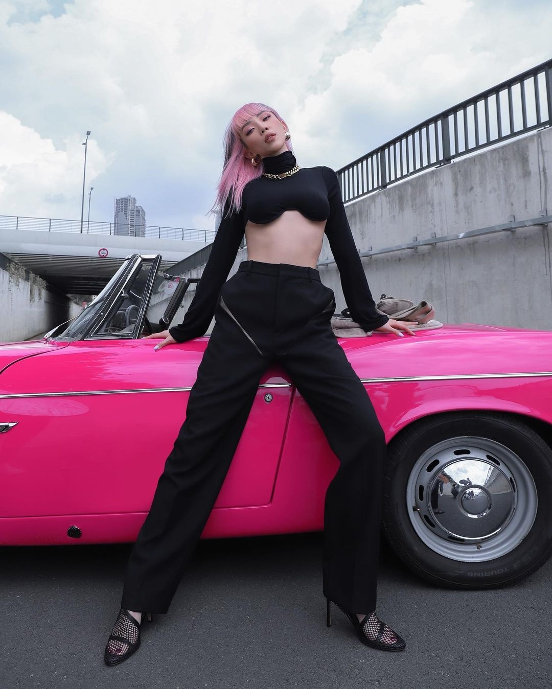 vong eo Toc Tien anh 1