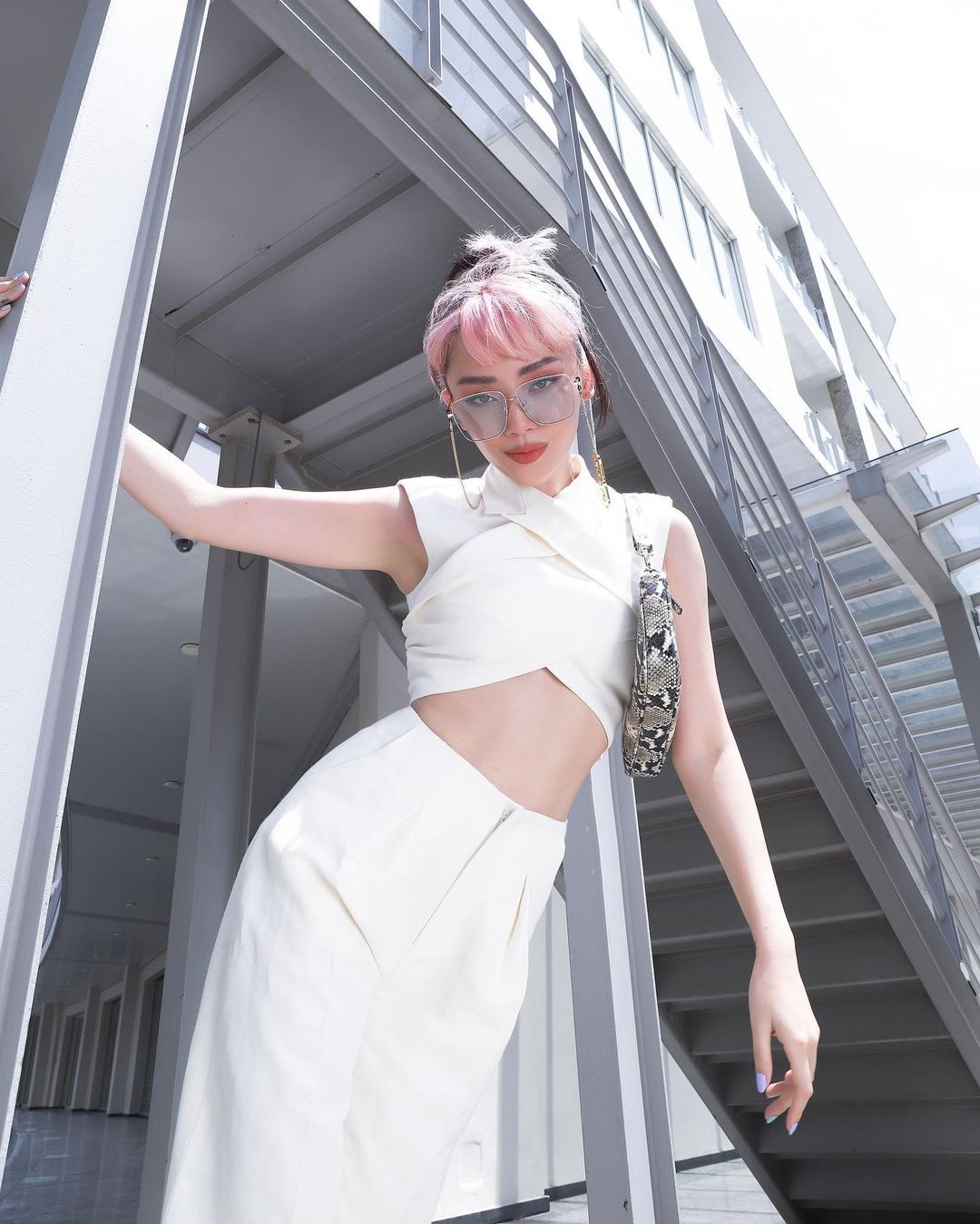 vong eo Toc Tien anh 5