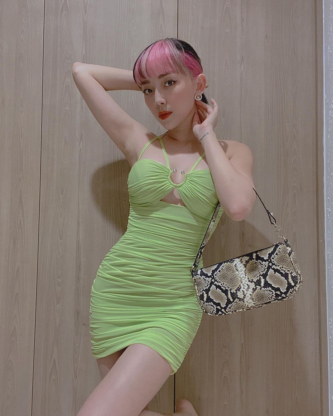 vong eo Toc Tien anh 3