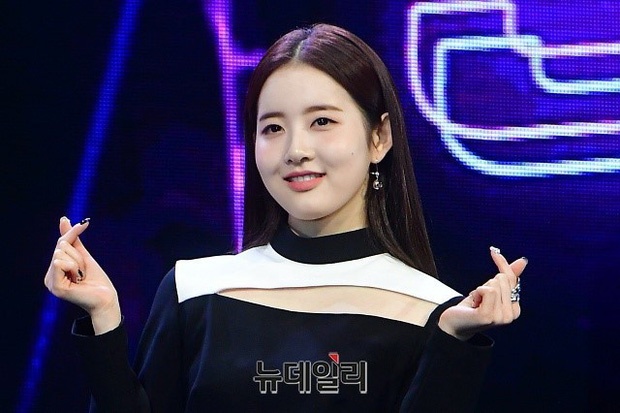 nhan sắc ngoài đời của sao Hàn ảnh 15 nhan sac ngoai doi cua sao Han anh 15