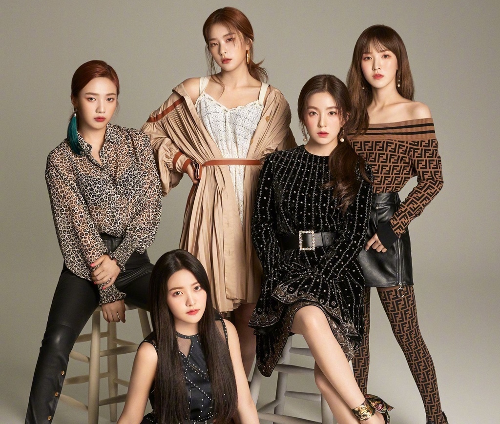 Red Velvet tro lai anh 2