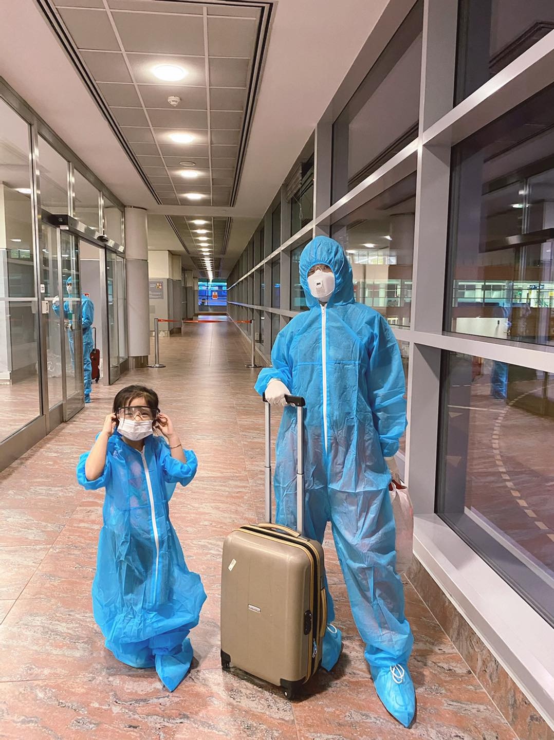 Á hậu Diễm Trang về nước ảnh 2 A hau Diem Trang ve nuoc anh 2