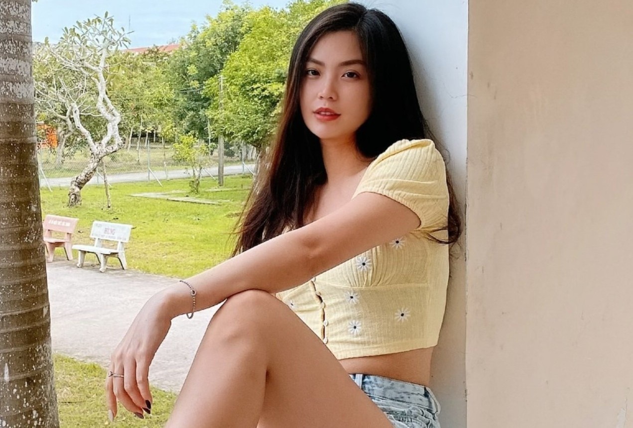 Cuoc song cua A hau Diem Trang o khu cach ly hinh anh