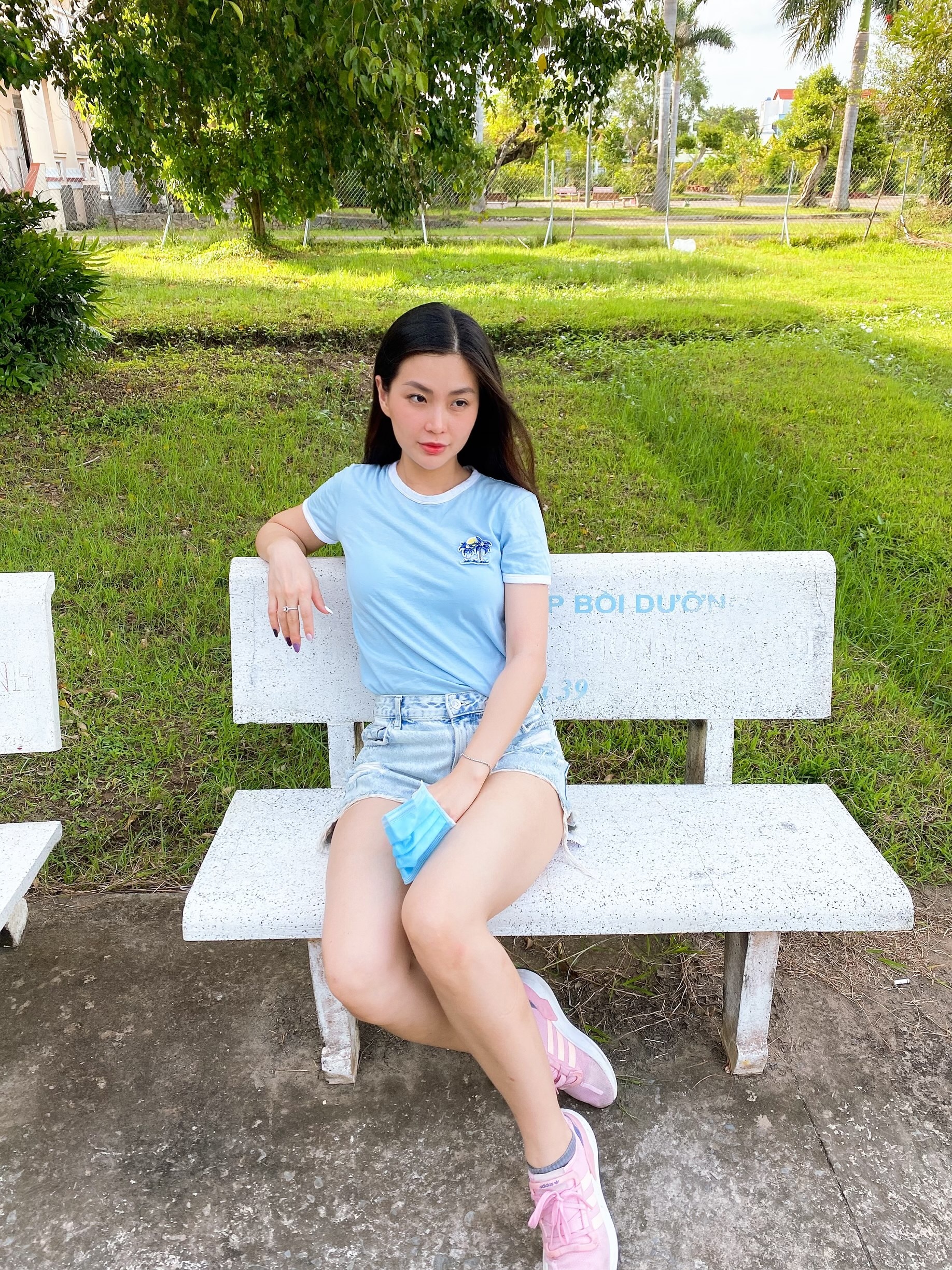 A hau Diem Trang anh 5