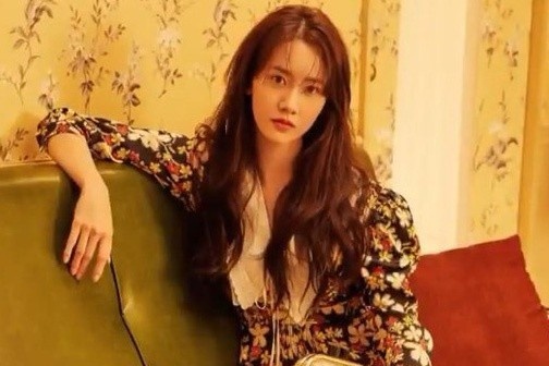 Yoona duoc vi nhu nang tho trong bo anh moi hinh anh