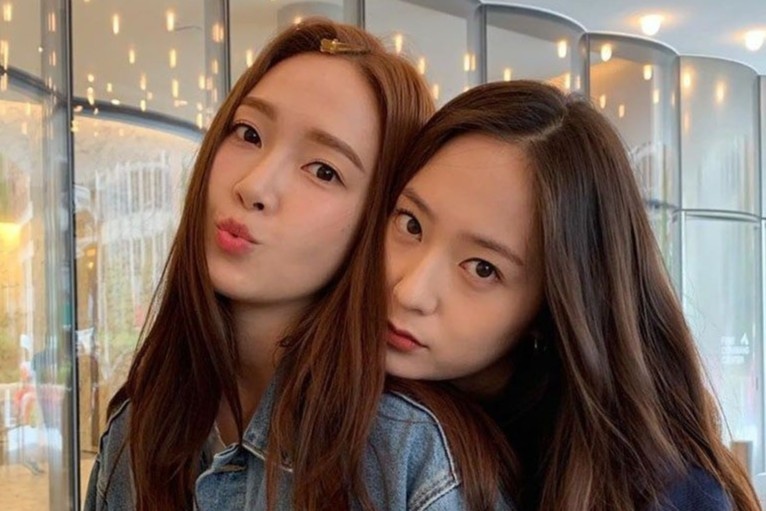 Nhung than tuong Kpop la nguoi mot nha hinh anh