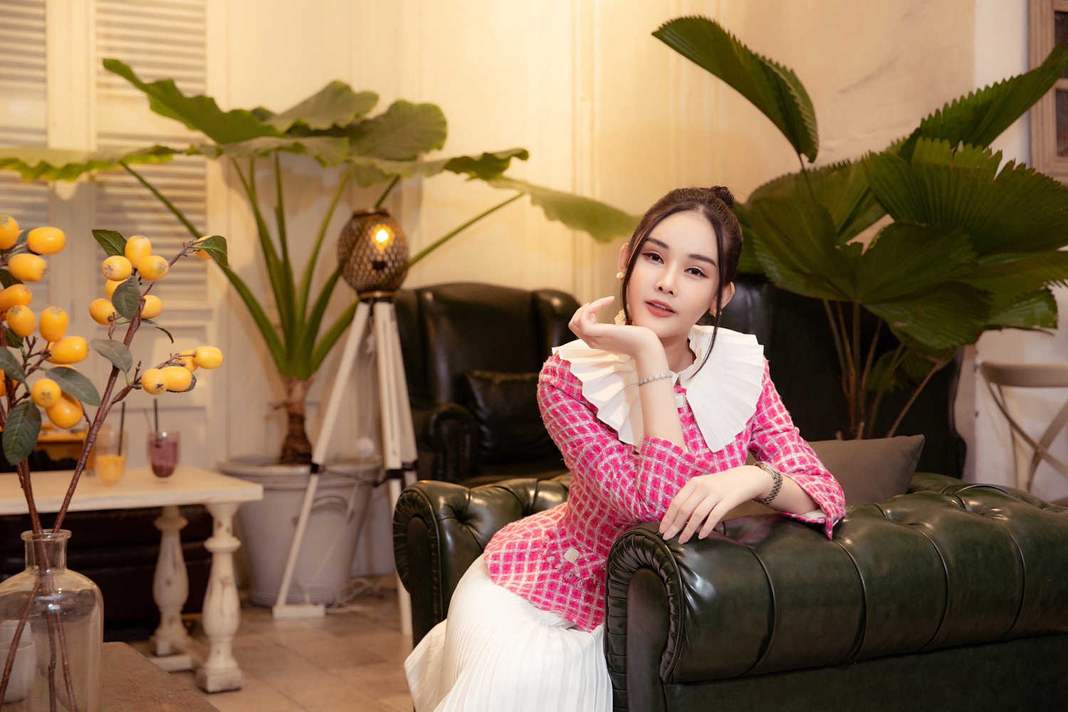 Hoa hau Le Au Ngan Anh anh 2