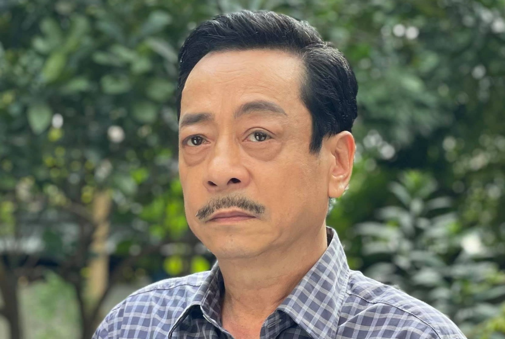 NSND Hoang Dung phau thuat cot song hinh anh