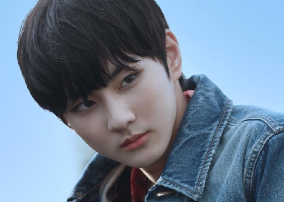 Ai la nguoi dan dat nhom nhac tan binh chay dua voi BTS? hinh anh