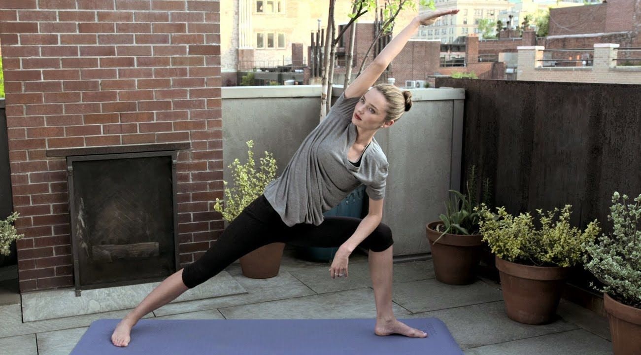 Sao the gioi tap yoga anh 1