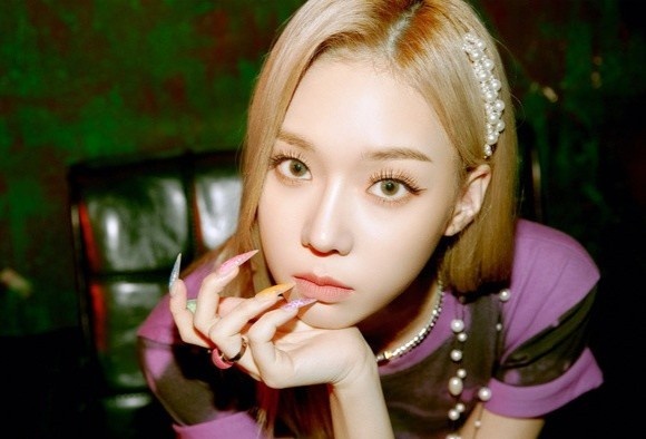 Nu ca si duoc so sanh voi Tae Yeon (SNSD) hinh anh