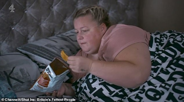 hanh trinh giam can cua co gai nang 190 kg anh 1