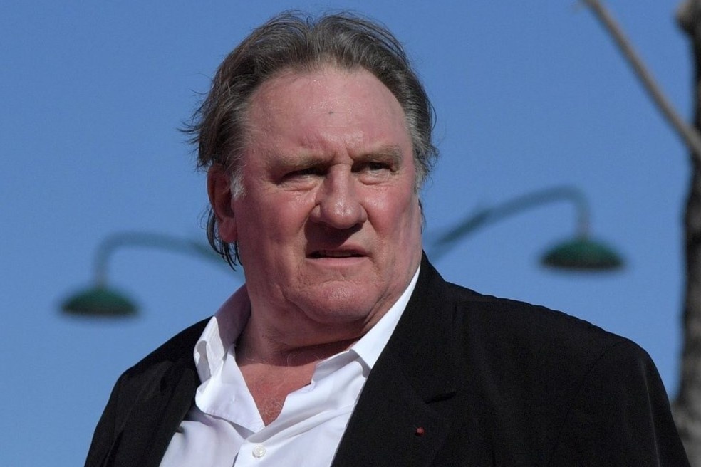 Nam dien vien noi tieng Phap bi buoc toi hiep dam hinh anh