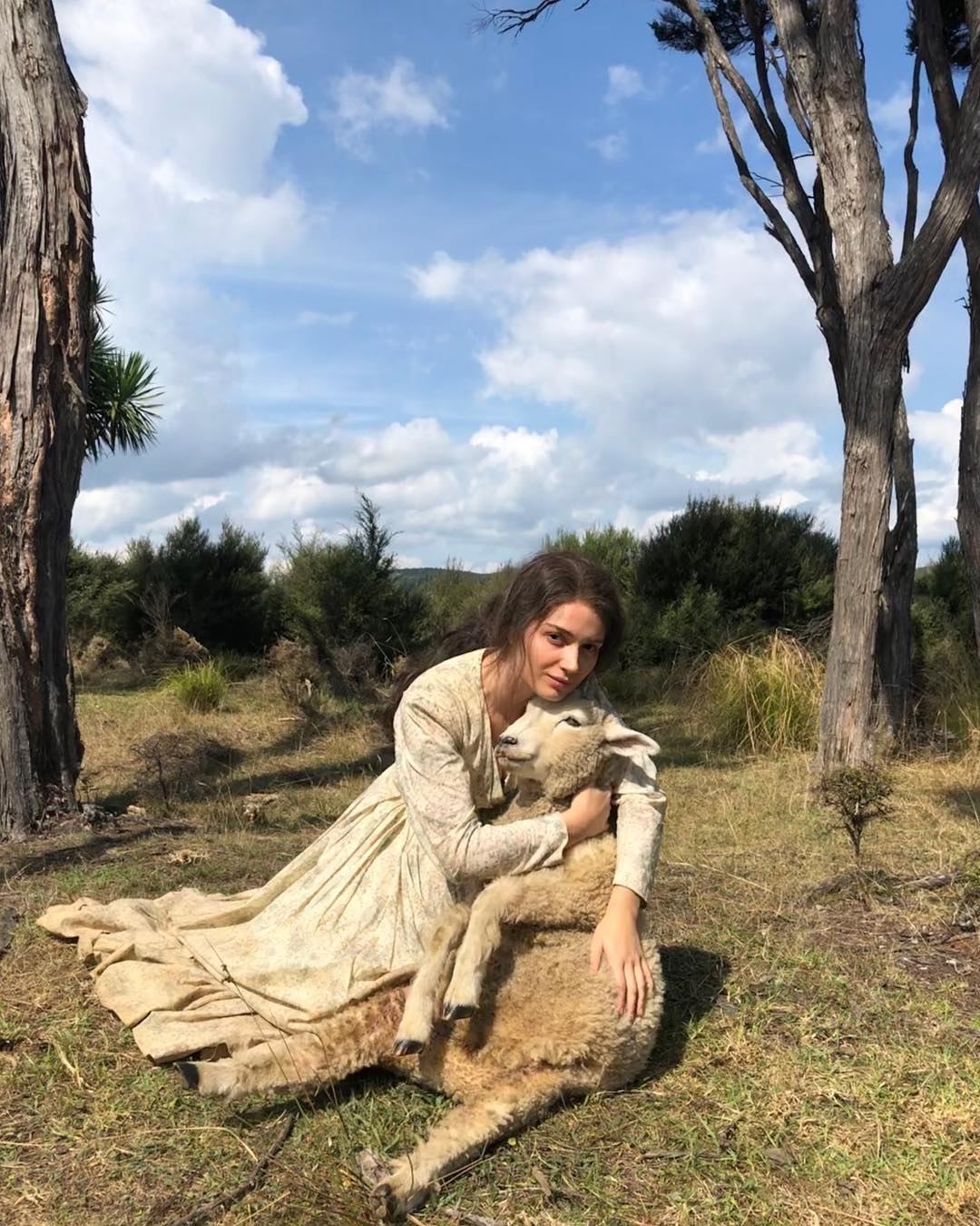 Behind her eyes anh 8