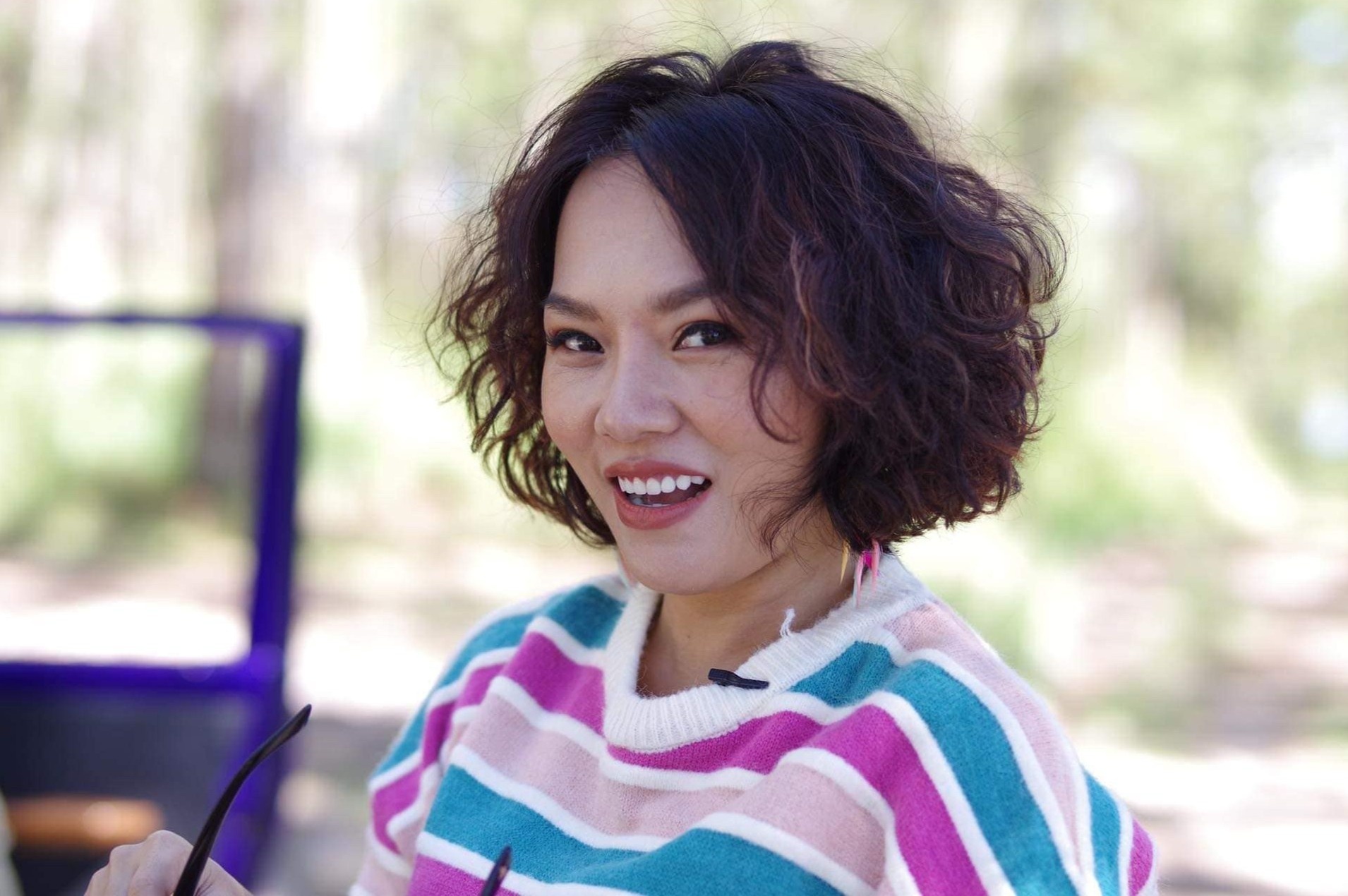 Thai Thuy Linh: 'Dan ong o ben canh toi phai chiu nhieu ap luc' hinh anh