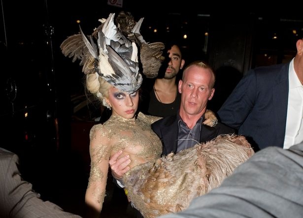 tro ly sao Hollywood anh 2