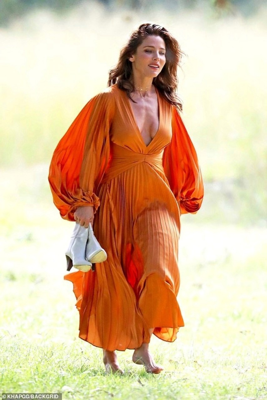 vo Chris Hemsworth anh 1